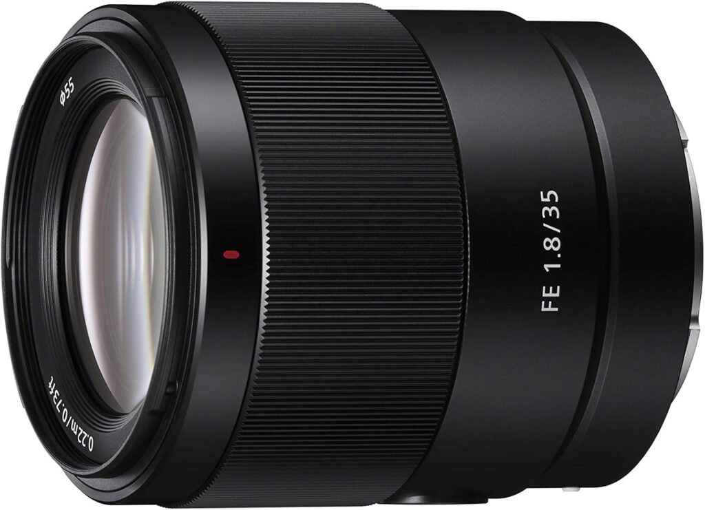 Sony FE 35mm f/1.8
